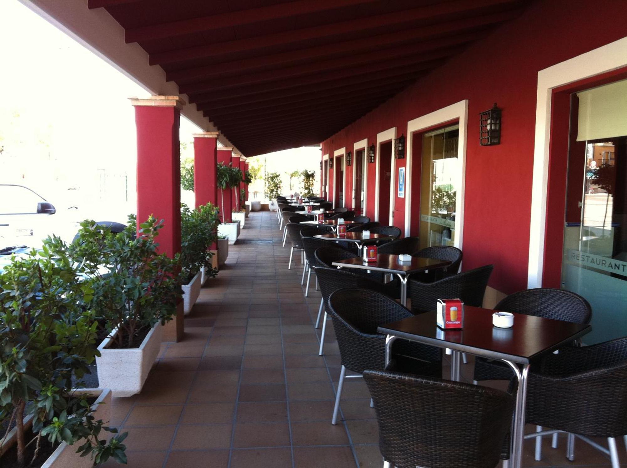 Hostal Restaurante La Bartola Santa Cruz  Exterior foto
