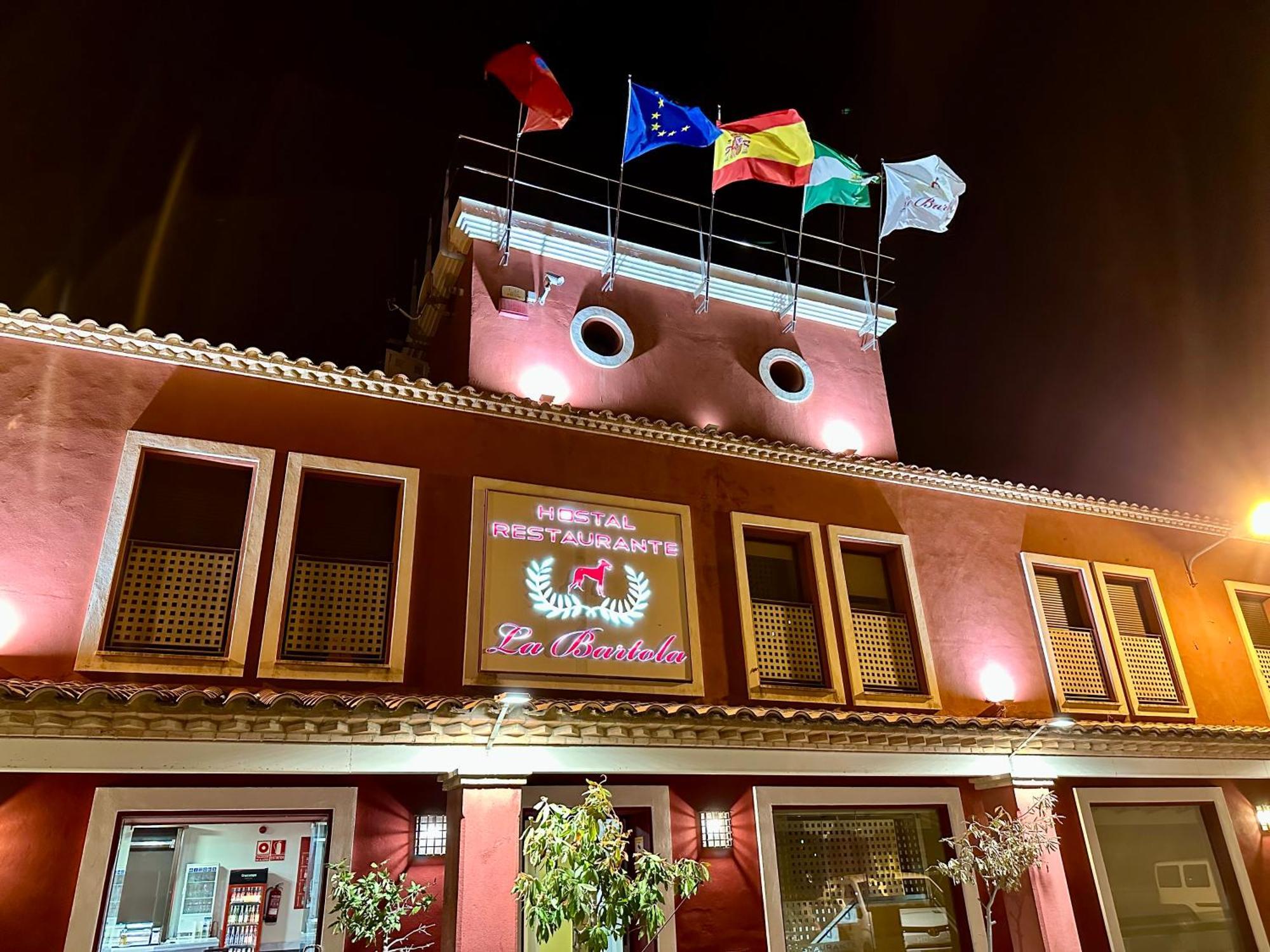 Hostal Restaurante La Bartola Santa Cruz  Exterior foto